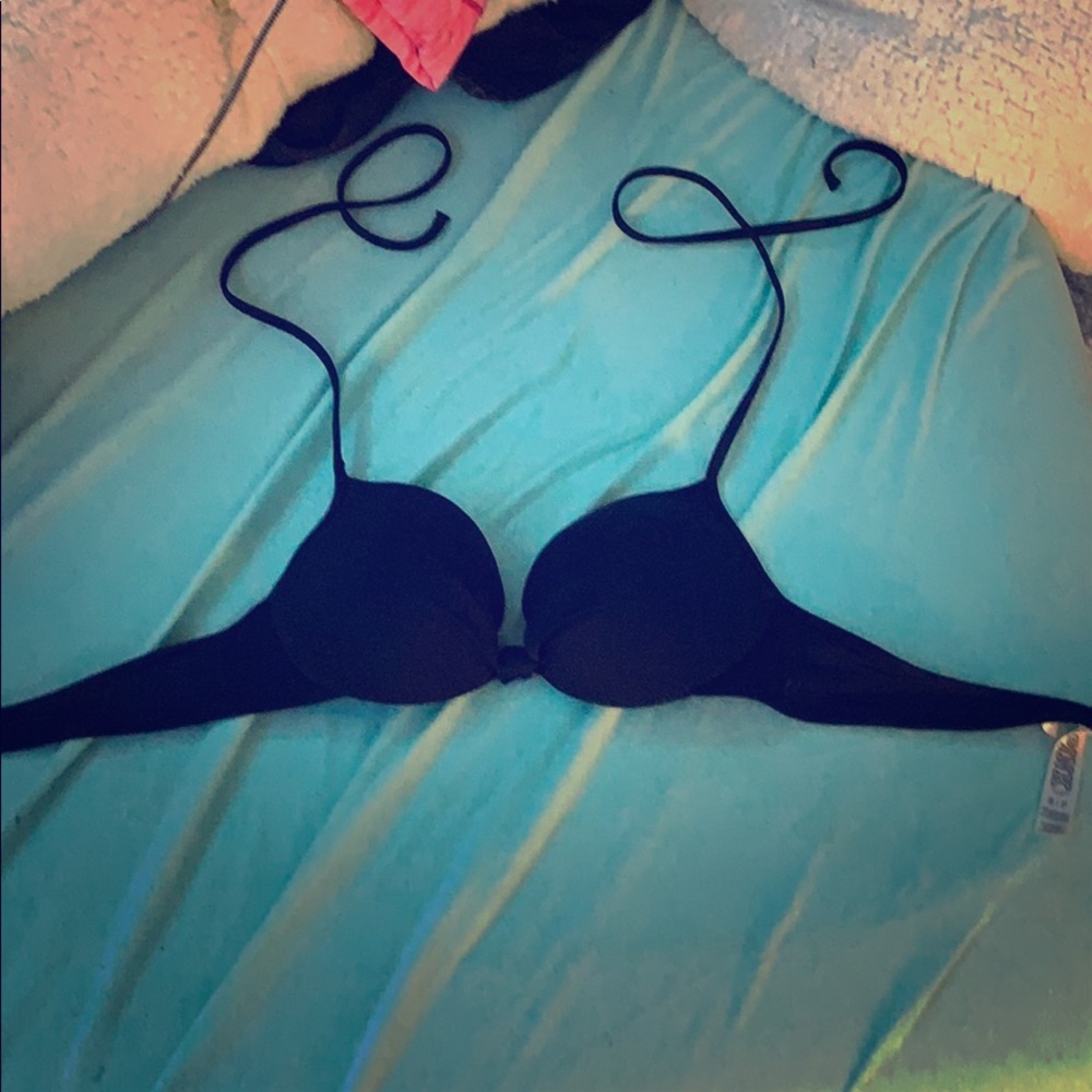 really pretty bikini top😍!
